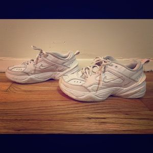 nike sneakers women size 8